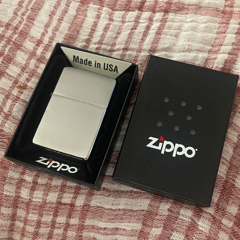 Zippo silver